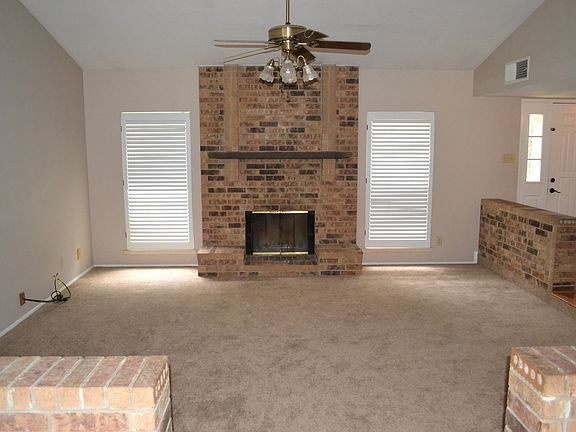 2nd image of 1121 Kesser Dr