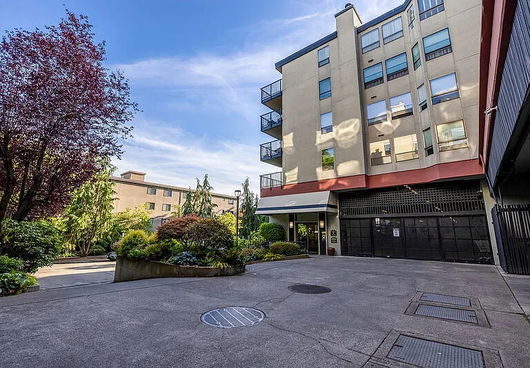 500 Roy St #W403 — Photo 25