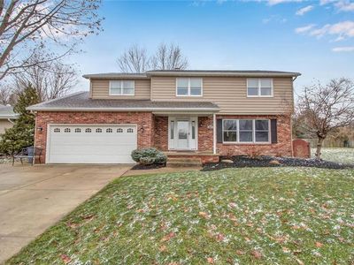 60 Christen Ct, Lancaster, NY, 14086
