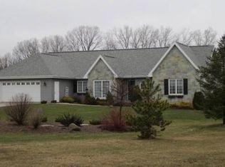 W9686 Cousins Ct, Beaver Dam, WI 53916