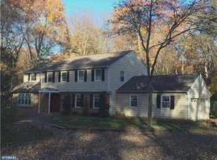 1 Forage Ln, Cherry Hill, NJ 08003