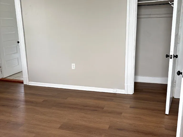 103 Barnhardt Cir #8 — Photo 42