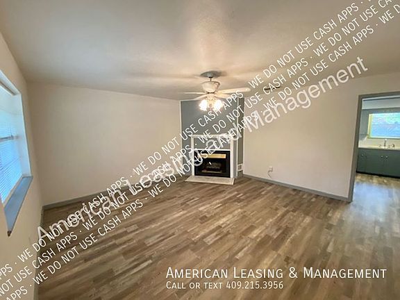 4th image of 296 Cedar Bend St