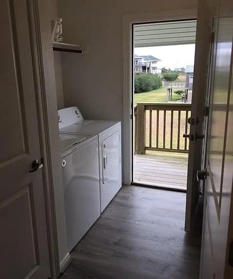 3921 Eleven Mile Rd — Photo 14