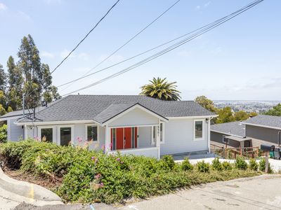 6501 Buena Ventura Ave, Oakland, CA, 94605