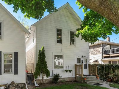 835-835A Oakland Avenue, Sheboygan, WI, 53081
