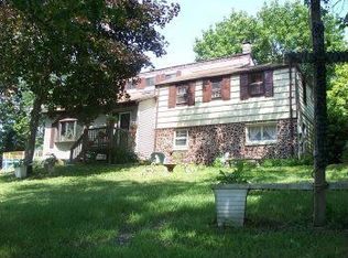 342 Plattekill Ardonia Rd, Wallkill, NY 12589