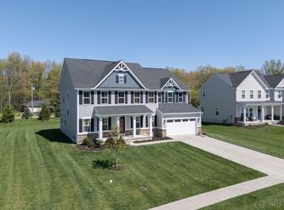 1146 Clover Field Dr, Loveland, OH