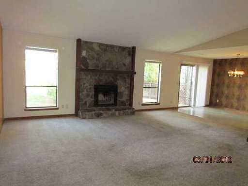 5th image of 1311 Buttercup Ct