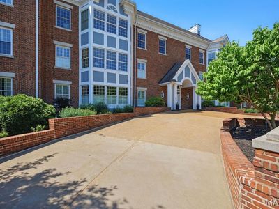 450 E Lockwood Ave APT 103, Saint Louis, MO, 63119