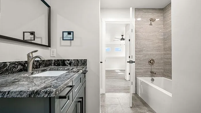 1107 Mee Canyon Cir — Photo 27