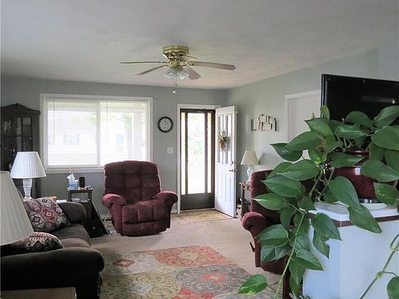 5th image of 1022 Hayes St
