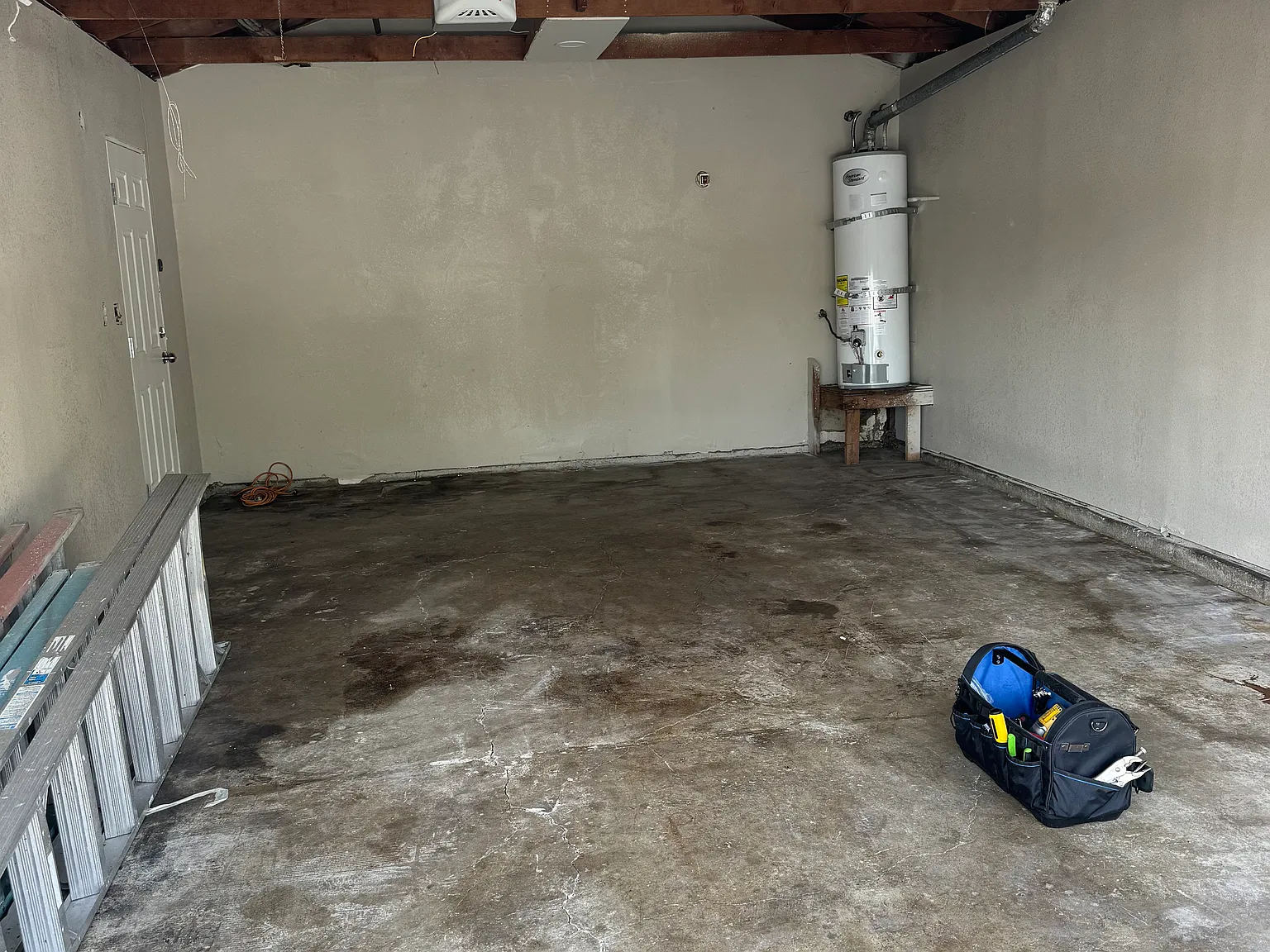 2 bed, 2688 sqft, $1,925 — Photo 2