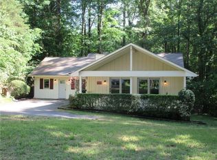 2805 Caraway Ln, Winston Salem, NC 27103