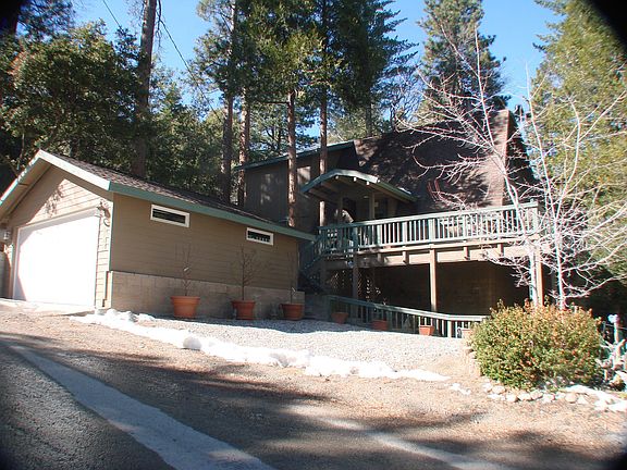 2nd image of 25165 Gail Dr