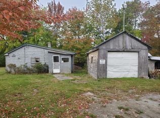 2 Powers Rd, Pittsfield, ME 04967