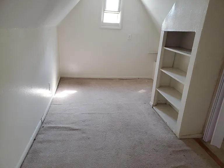 1807 Bigelow St — Photo 17