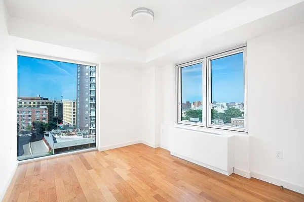 Rented by Voro New York | media 6