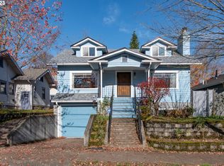 2015 SE Pine St, Portland, OR