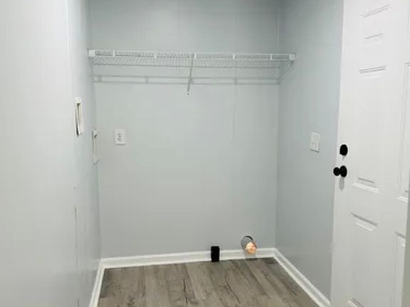 5th image of 109 Blanco Dr