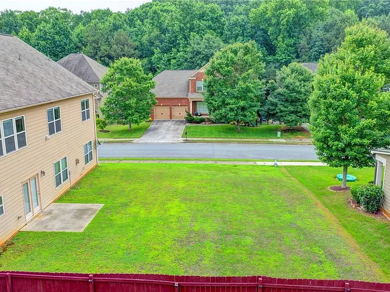 4228 Woods Creek Ln — Photo 85