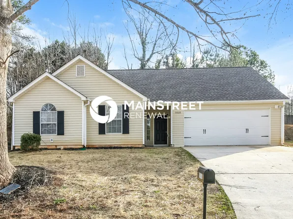 7010 New Dale Rd, Rex, GA 30273