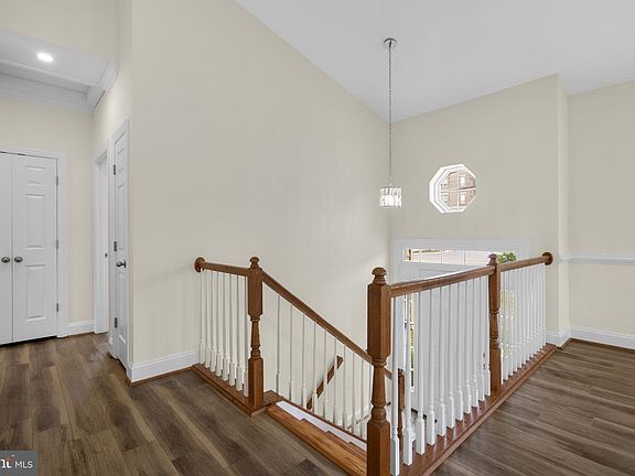 5th image of 5405 Auth Rd