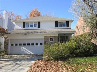 2436 Claver Rd, University Heights, OH