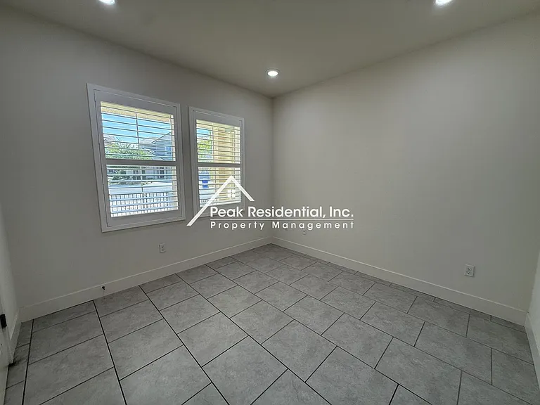 3535 Heron Ct — Photo 15