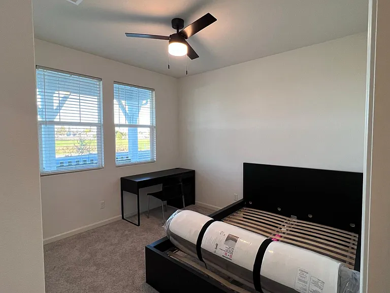 1400 Van Zee Dr — Photo 27