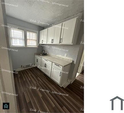 4th image of 14814 Sussex St #2S