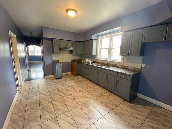 5th image of 4858 S Damen Ave #1F