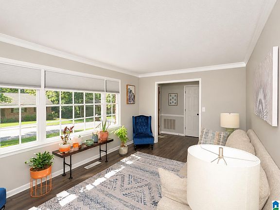 4th image of 844 Mountain Branch Dr