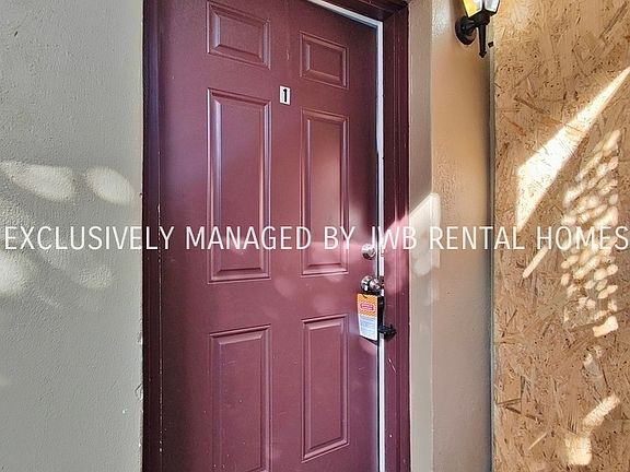 2nd image of 5548 Playa Way APT 1