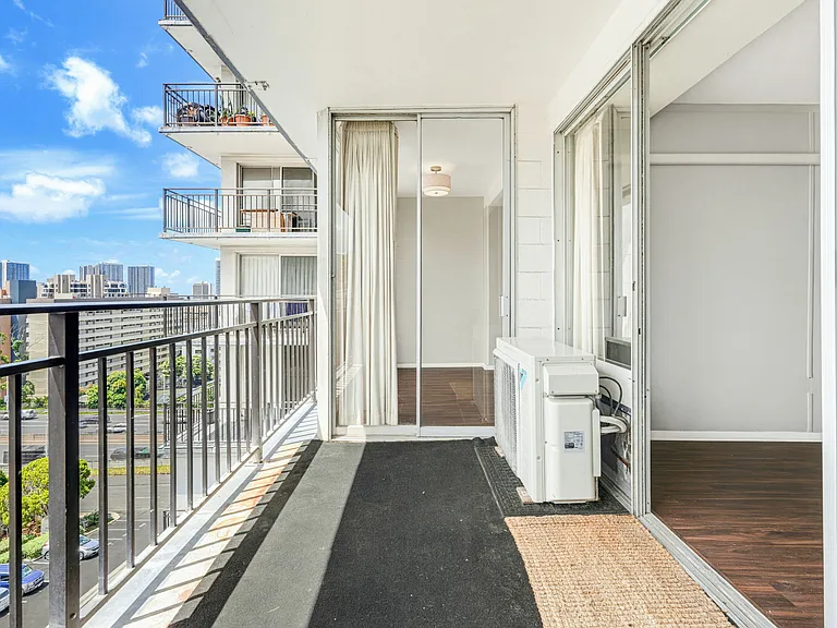 1415 Victoria St #702-1 — Photo 7