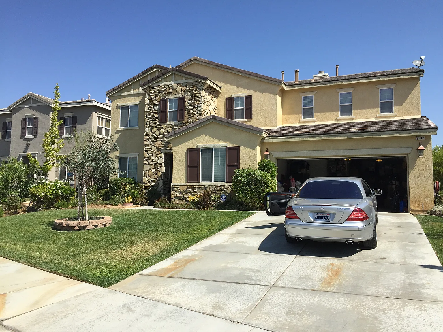 2107 Shellbark Ct photo 1