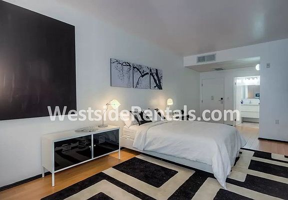 4th image of 750 N Alta Vista Blvd