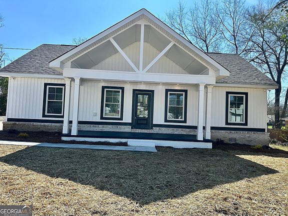 2nd image of 130 W Hall St