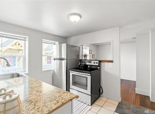 840 SW Holden St #B, Seattle, WA 98106