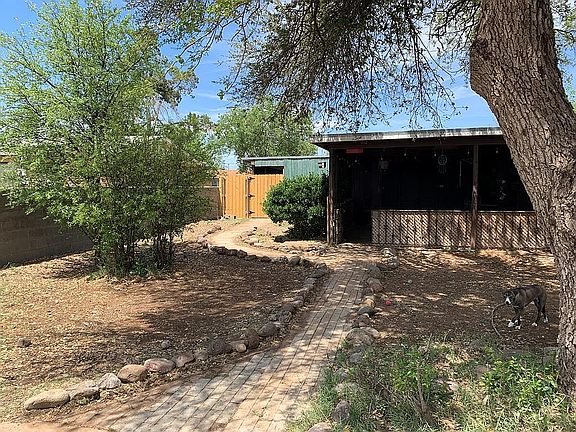 2nd image of 3813 Roosevelt Dr