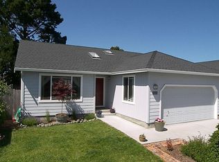 1131 Silverado Ave, McKinleyville, CA 95519