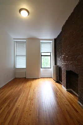 Rented by Oxford Property Group | media 6