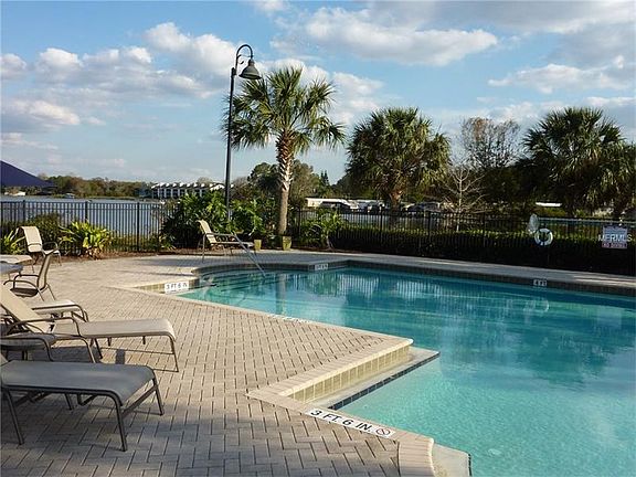 5th image of 4177 N Orange Blossom Trl #207