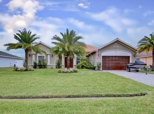 866 SW McCracken Ave, Port Saint Lucie, FL 34953