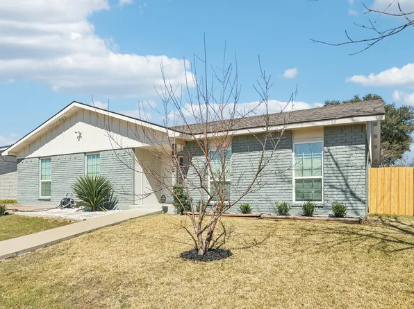 3235 Tres Logos Ln, Dallas, TX 75228