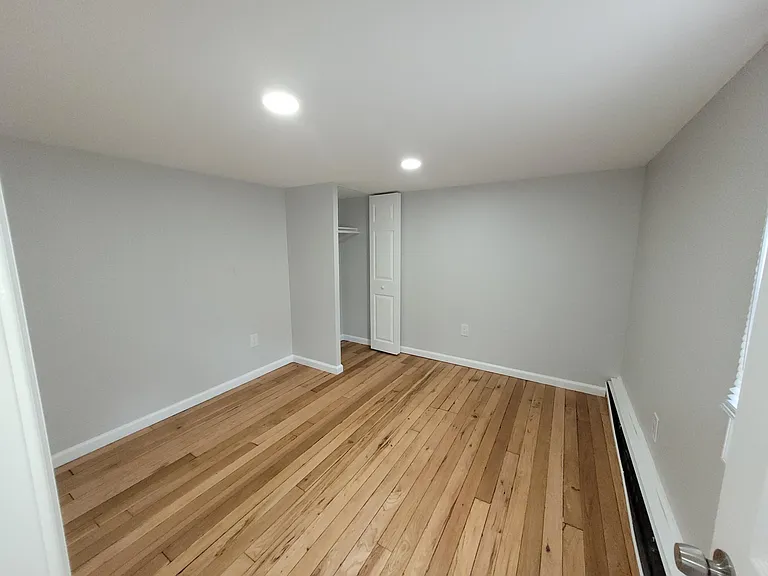 632 Main St — Photo 7