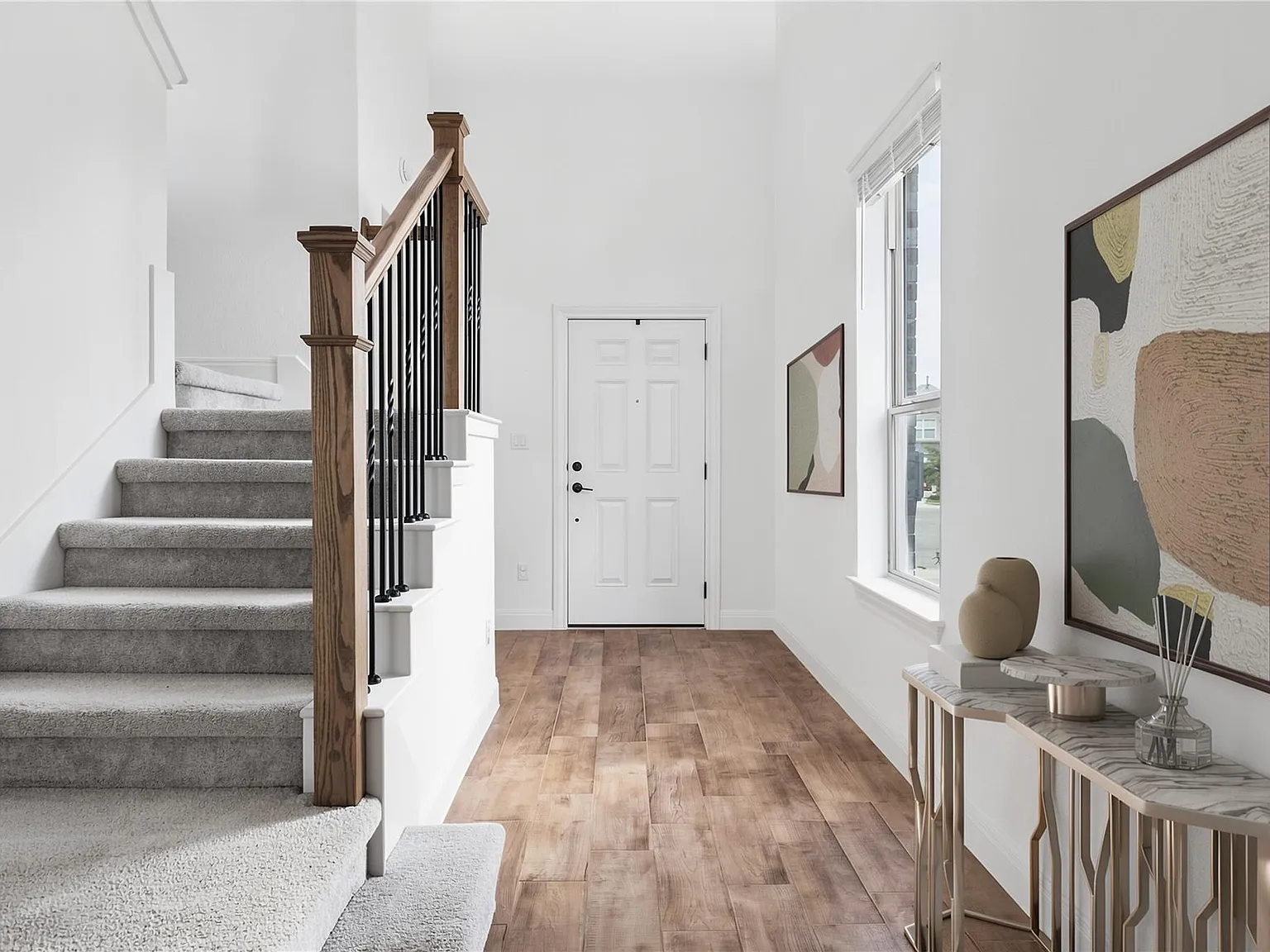 4 bed, 3.0 bath, 2405 sqft, $2,295 — Photo 3