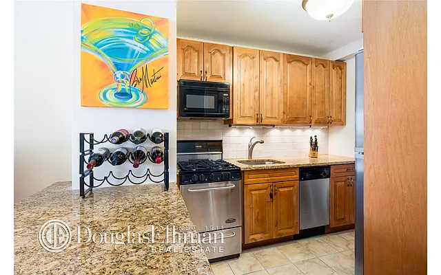 Sold by Douglas Elliman | media 3