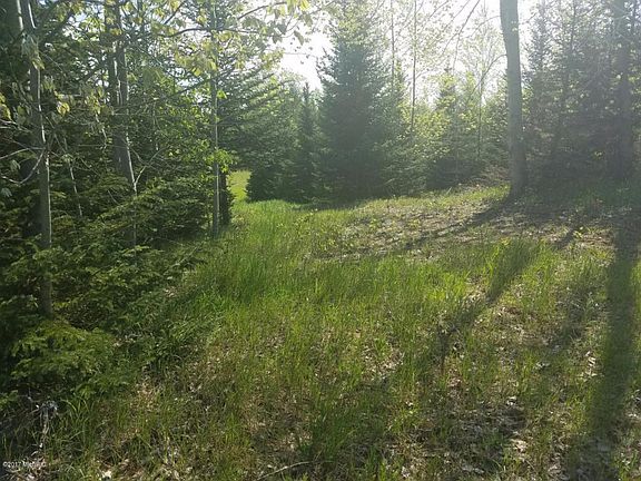 2nd image of 1384 N 122nd Ave