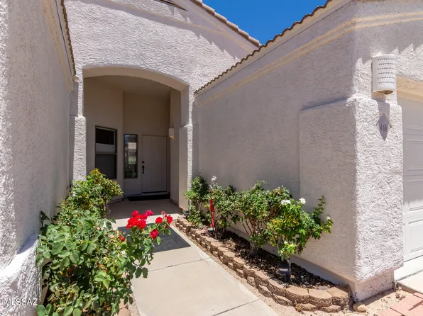 446 W Silvertip Rd, Tucson, AZ 85737